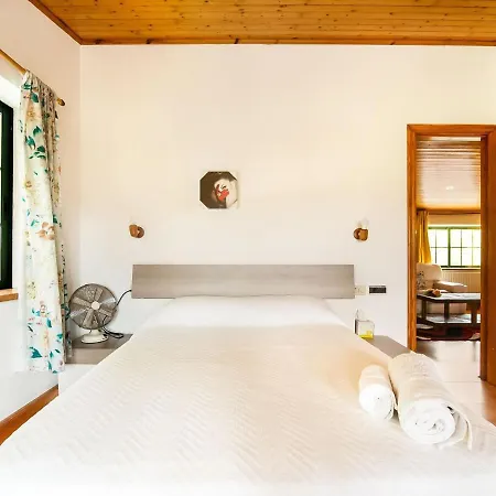 Nyaraló Apartment Near Santiago De Compostela *