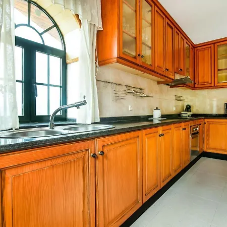 Belvilla By Oyo Paola Holiday home Eirapedrina
