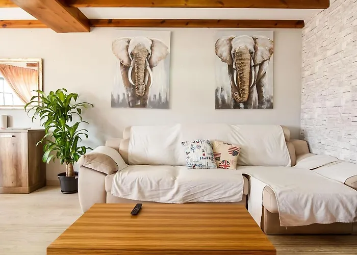 Near Santiago De Compostela * Eirapedriña