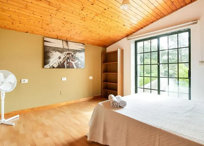 Near Santiago De Compostela 別荘 Eirapedriña